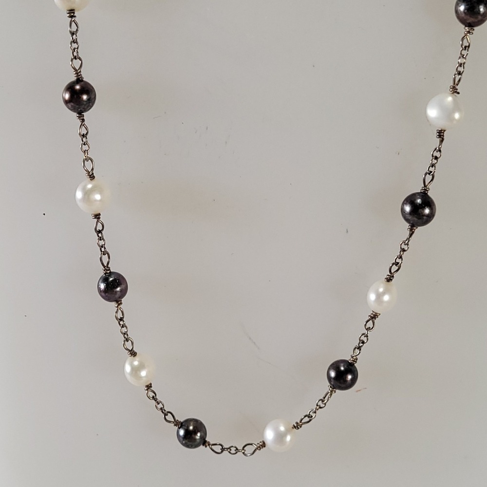 Tahitian & White Pearl Necklace Women‎ 17" Black White Sterling Silver Station